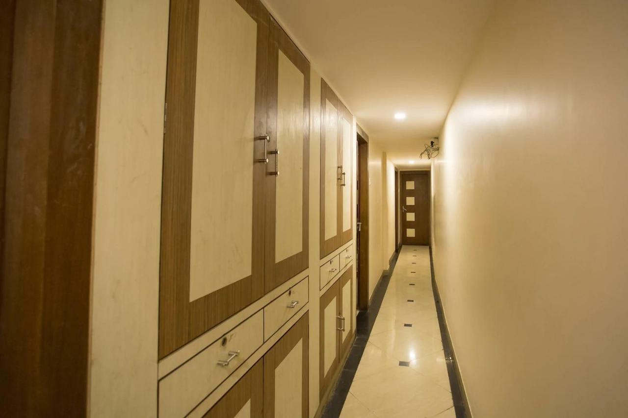 Hotel Grace Inn Mumbai Exteriör bild