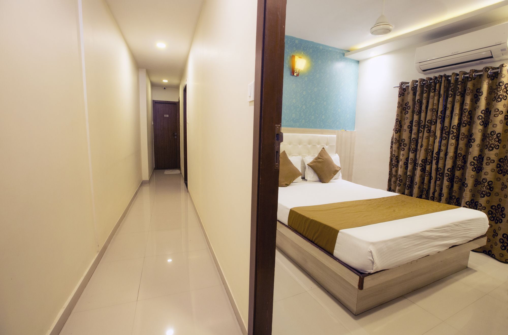 Hotel Grace Inn Mumbai Exteriör bild